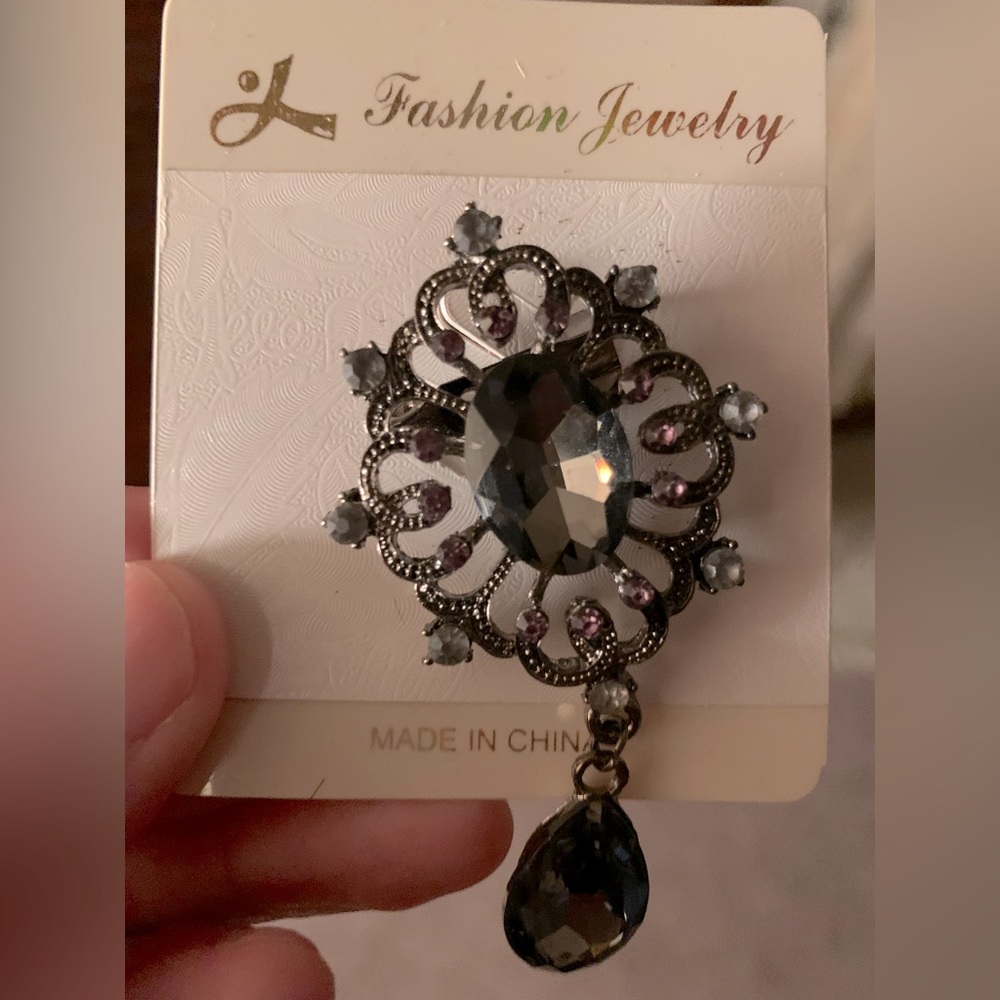 Crystal Brooch pin